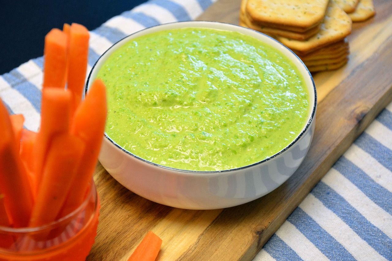 Abendbrei fürs Baby: Ab wann, Rezept, Milch & Menge nach Alter